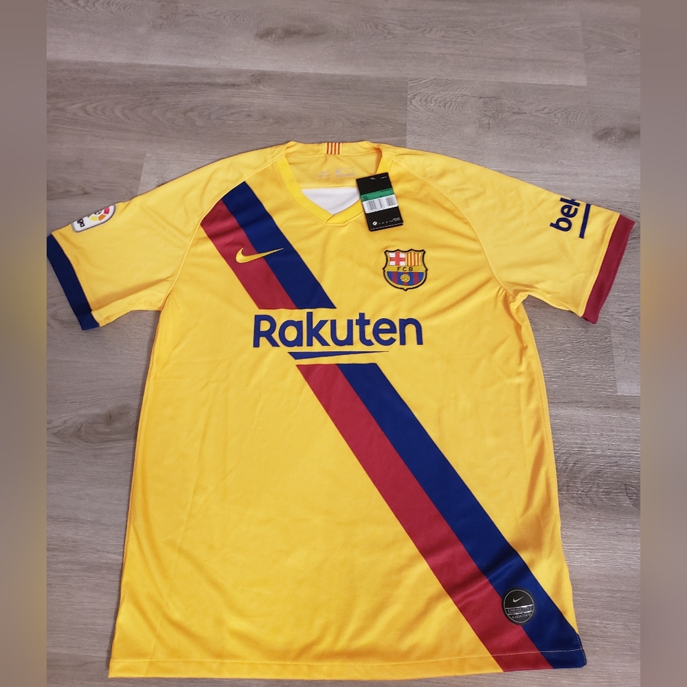 Nike Barcelona Yellow Soccer Jersey MEN EXTRA LARGE NEW XL